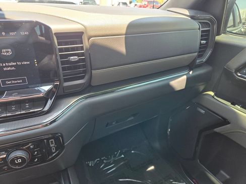 Used 2023 Chevrolet Silverado 1500 ZR2 w/ Technology Package AWD/4WD image 28