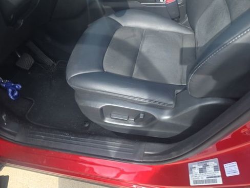 Used 2019 MAZDA CX-5 Touring FWD image 8