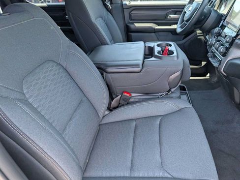 New 2026 RAM 1500 Express AWD/4WD image 29