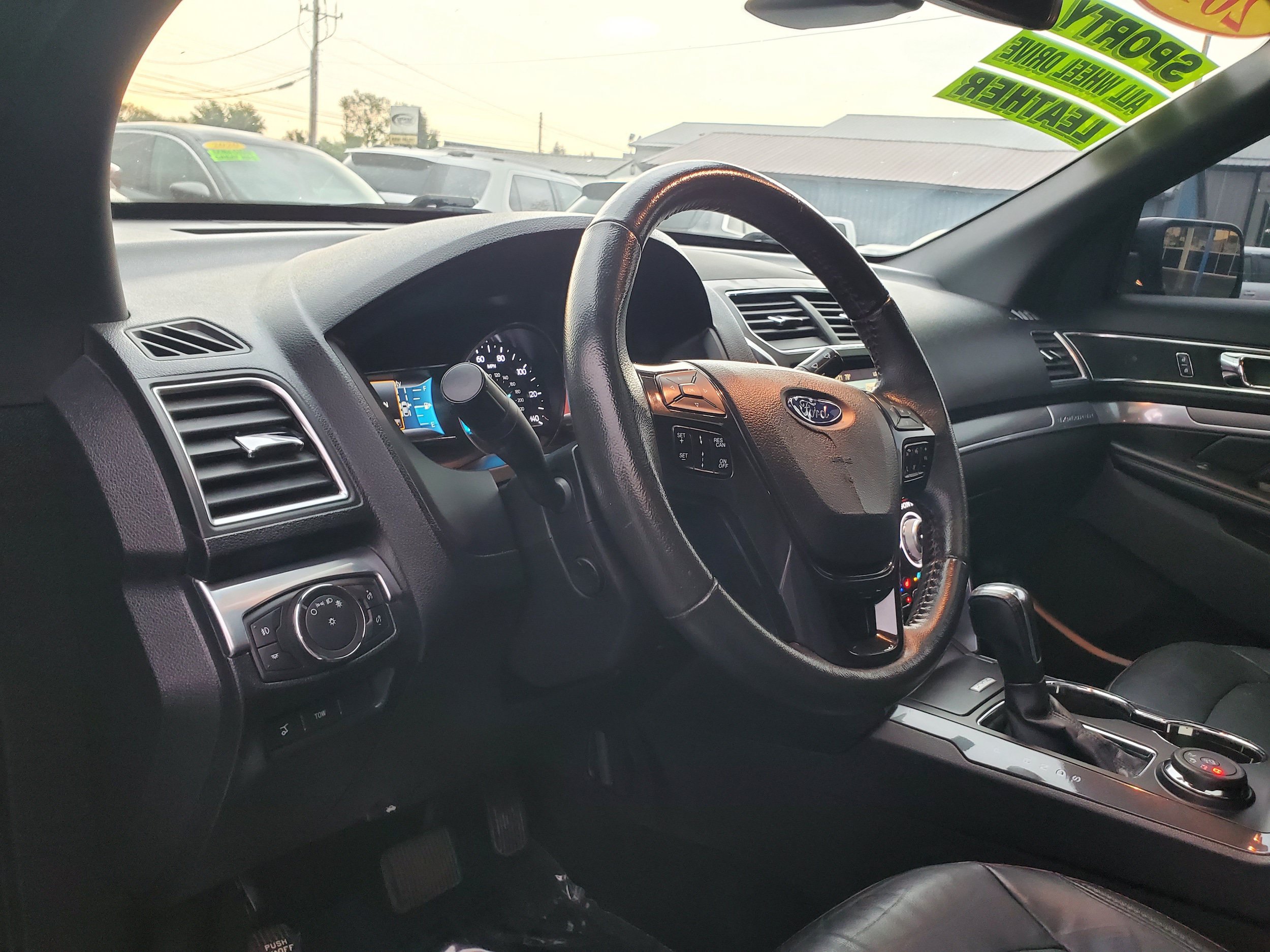 Used 2018 Ford Explorer Sport w/ Equipment Group 401A AWD/4WD image 11