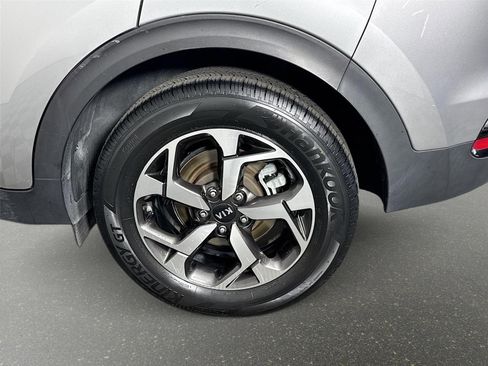 Certified 2022 Kia Sportage LX FWD image 29