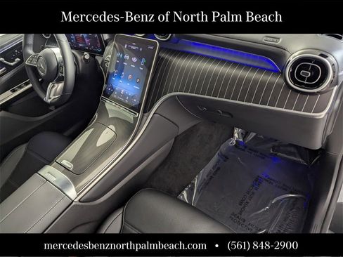 Certified 2024 Mercedes-Benz GLC 300 image 30