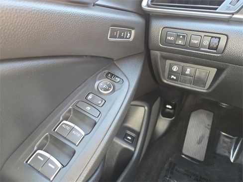 Used 2018 Honda Accord Touring image 21