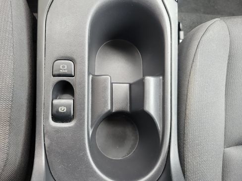 Used 2024 Toyota Corolla LE FWD image 38