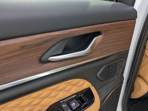 Used 2024 Jeep Grand Cherokee Summit image 30