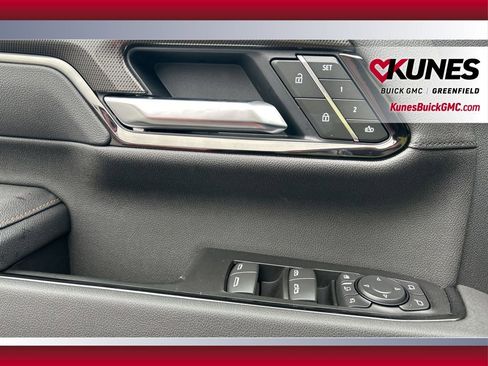 New 2026 GMC Sierra 2500 AT4 w/ AT4 Premium Plus Package image 25