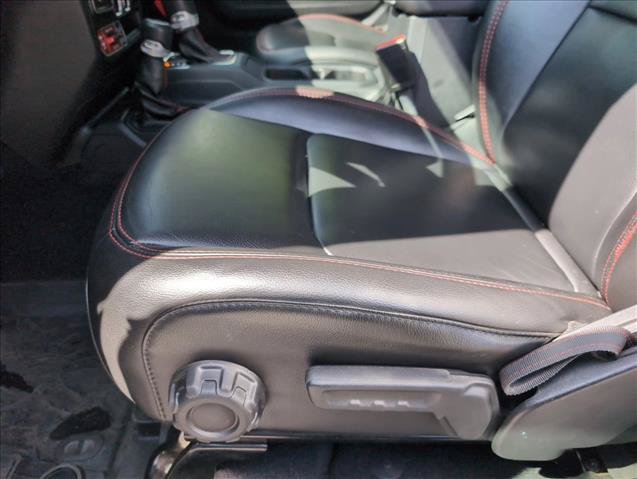 Used 2021 Jeep Gladiator Rubicon AWD/4WD image 11
