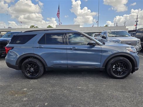 Used 2026 Ford Explorer Active RWD image 4