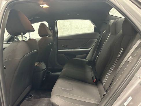 Used 2025 Hyundai Elantra Sport image 39