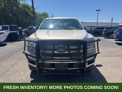 Used 2018 Ford F150 King Ranch w/ Equipment Group 601A Luxury AWD/4WD image 7