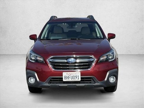 Used 2019 Subaru Outback 2.5i Limited w/ Popular Package #2 AWD/4WD image 2
