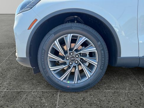 New 2026 Lincoln Aviator AWD image 10