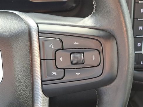 Used 2024 GMC Yukon XL Denali image 20