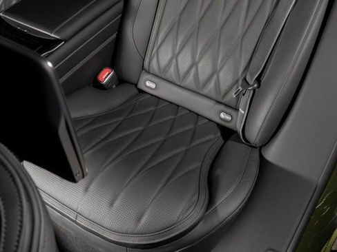 Used 2025 Mercedes-Benz S 63 AMG S image 28