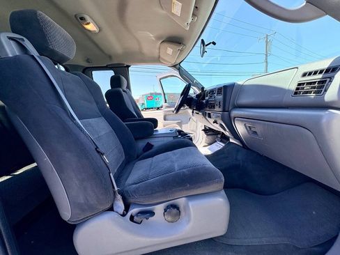 Used 2003 Ford F250 XLT AWD/4WD image 26