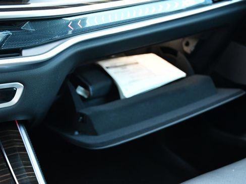 Used 2025 BMW X5 xDrive50e image 26