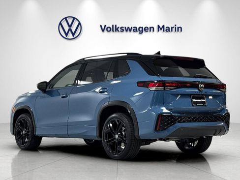 New 2026 Volkswagen Tiguan SE R-Line AWD/4WD image 3