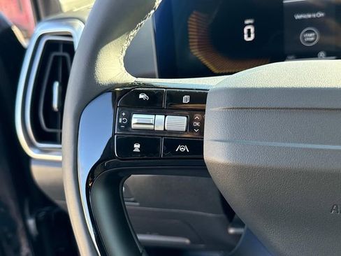 New 2026 Kia Sorento LX image 25