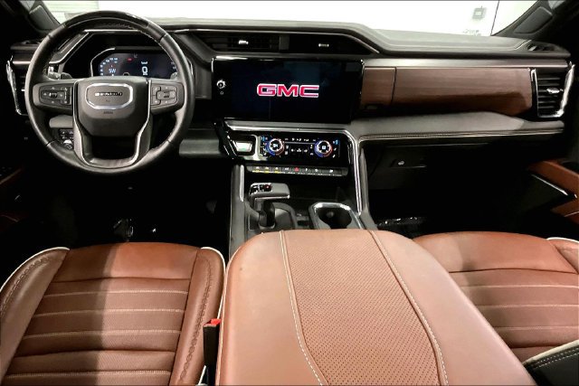 Used 2024 GMC Sierra 1500 Denali Ultimate AWD/4WD image 19