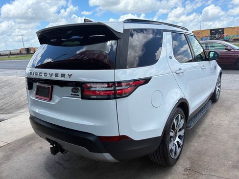 Used 2018 Land Rover Discovery HSE Luxury AWD/4WD image 14