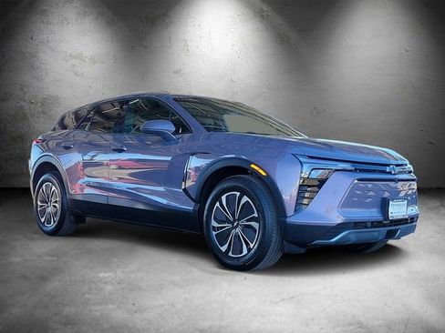 New 2026 Chevrolet Blazer EV LT image 2