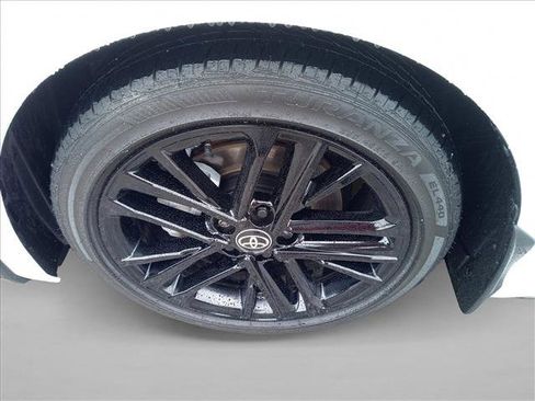 Used 2026 Toyota Camry SE w/ Convenience Package FWD image 9