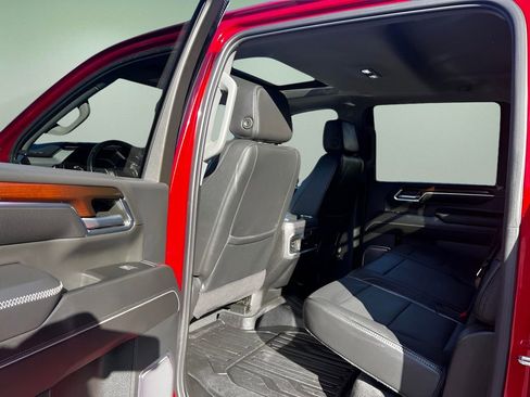 Used 2024 GMC Sierra 2500 Denali w/ Denali Reserve Package image 22