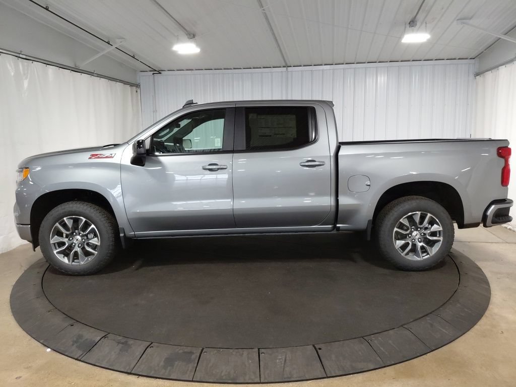 New 2026 Chevrolet Silverado 1500 RST AWD/4WD image 2