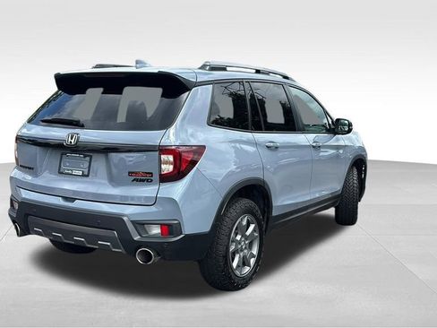 Certified 2025 Honda Passport TrailSport image 7