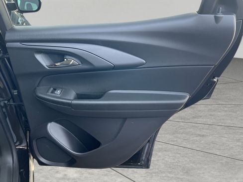 Used 2023 Chevrolet TrailBlazer LT w/ Convenience Package image 30