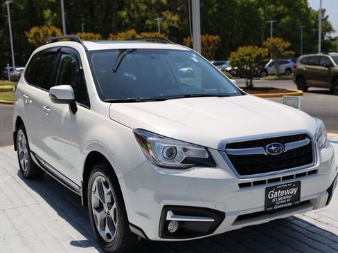 Used 2018 Subaru Forester 2.5i Touring w/ Popular Package #2 AWD/4WD image 7