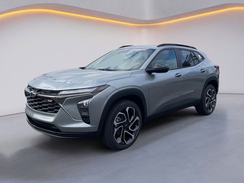 New 2026 Chevrolet Trax RS w/ Driver Confidence Package image 7