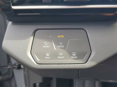 New 2025 Volkswagen ID.4 Pro S Plus image 30