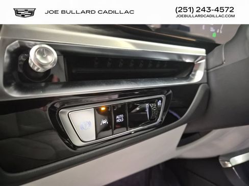 New 2026 Cadillac Lyriq Sport w/ LPO, Floor Liner Package AWD/4WD image 33