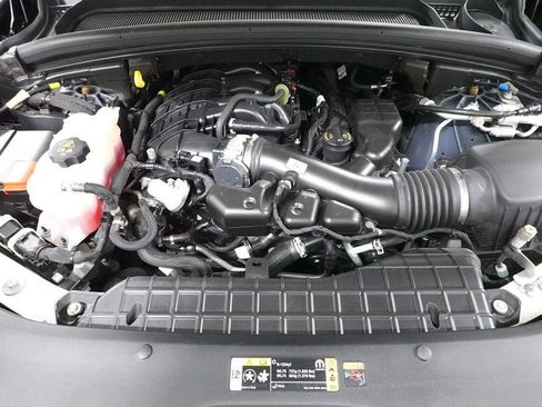 Used 2024 Jeep Grand Cherokee L Summit AWD/4WD image 38
