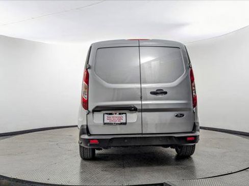 Used 2019 Ford Transit Connect XLT image 7