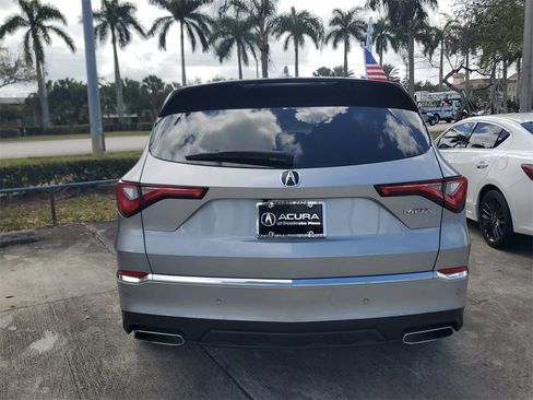 Used 2023 Acura MDX FWD w/ Technology Package image 7