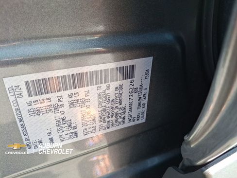 Used 2024 Nissan Rogue S AWD/4WD image 29