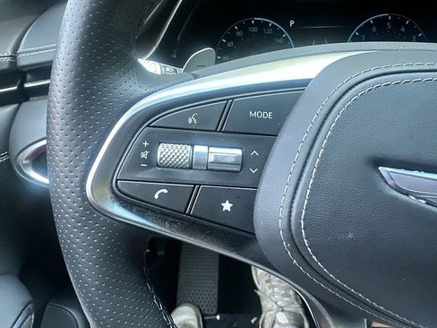 Used 2023 Genesis GV70 2.5T w/ Sport Prestige Package AWD/4WD image 8