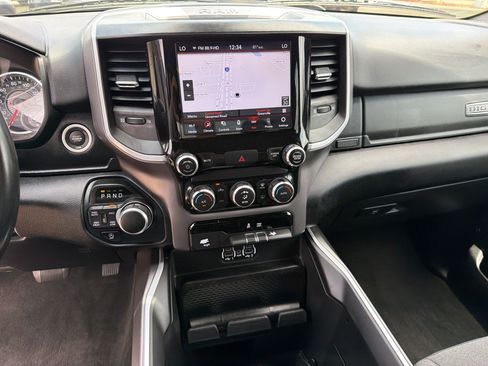 Used 2021 RAM 1500 Big Horn AWD/4WD image 18