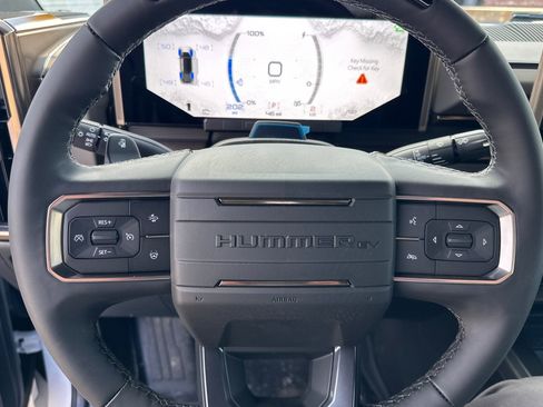 New 2025 GMC Hummer EV 2X image 26