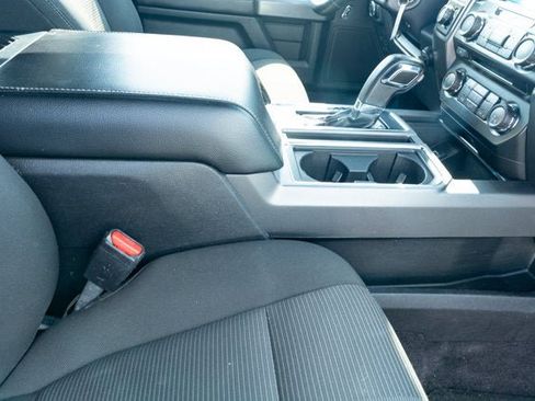 Used 2017 Ford F150 XLT w/ Equipment Group 302A Luxury AWD/4WD image 43