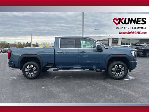 New 2026 GMC Sierra 3500 Denali w/ Denali Reserve Package image 2