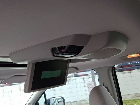 Used 2019 Honda Pilot Elite image 17