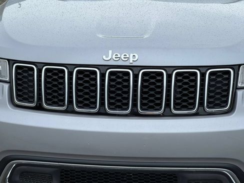 Used 2020 Jeep Grand Cherokee Limited AWD/4WD image 38
