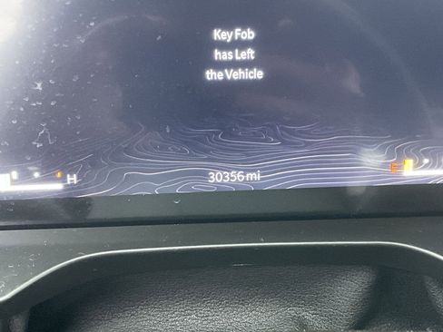 Used 2022 Jeep Grand Cherokee L Limited image 31