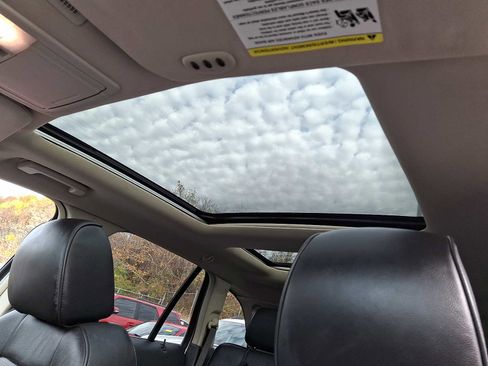 Used 2015 Lincoln MKX AWD w/ Equipment Group 102A image 13