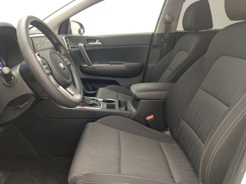 Used 2021 Kia Sportage LX image 17