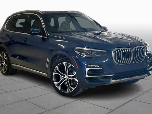 Used 2021 BMW X5 sDrive40i w/ Premium Package 2 image 2