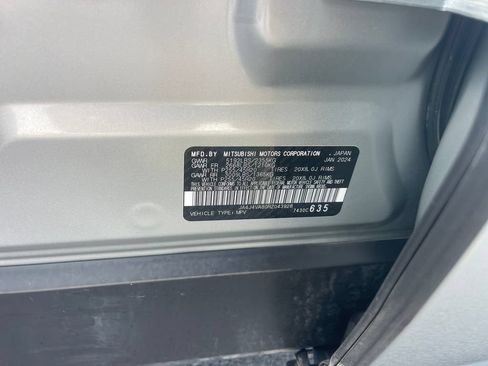 Used 2024 Mitsubishi Outlander SE AWD/4WD image 25